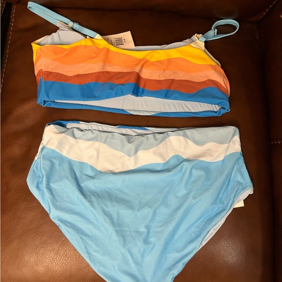 Faherty Multicolor Bikini Set - Picture 4 of 6
